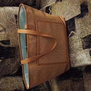 2/$70 New Large Elegant Tan Tote Bag With Blue Interior - Thirty-One